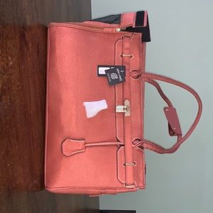 Madison Pet Carrier Pecan, new with tags